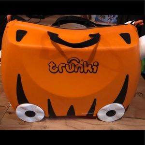 Trunki Kids Ride on Suitcase.